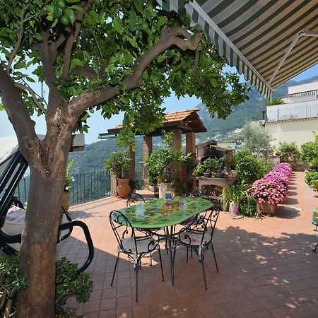 Pontone On The Sea Apartment Scala Exterior foto